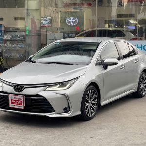 TOYOTA COROLLA ALTIST 1.8V 2022