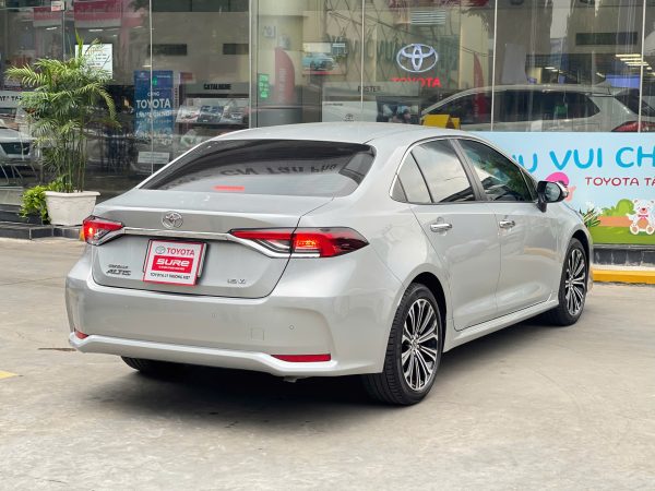 Toyota Corolla Altist 1.8V 2022