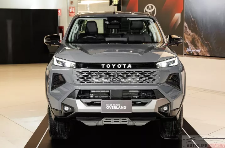 Chi Tiết Toyota Hilux Travo Overland 2026: Bán Tải Off-Road Với Nhiều Công Nghệ Mới 11 Chi Tiết Toyota Hilux Travo Overland 2026: Bán Tải Off-Road Với Nhiều Công Nghệ Mới